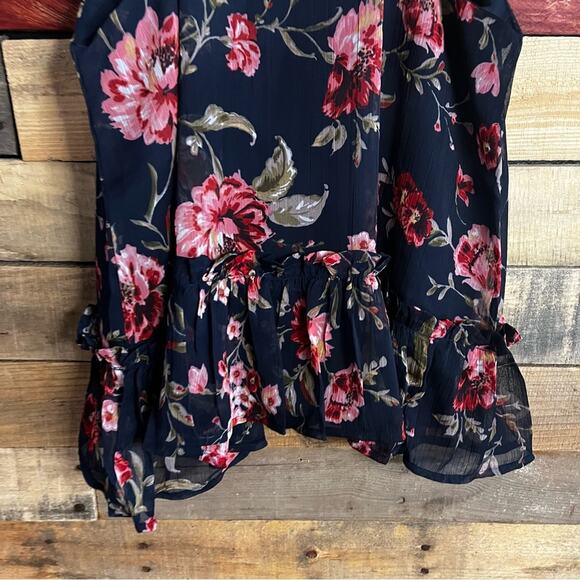 Patrons Of Peace Navy Floral Tank Small - Picture 8 of 11